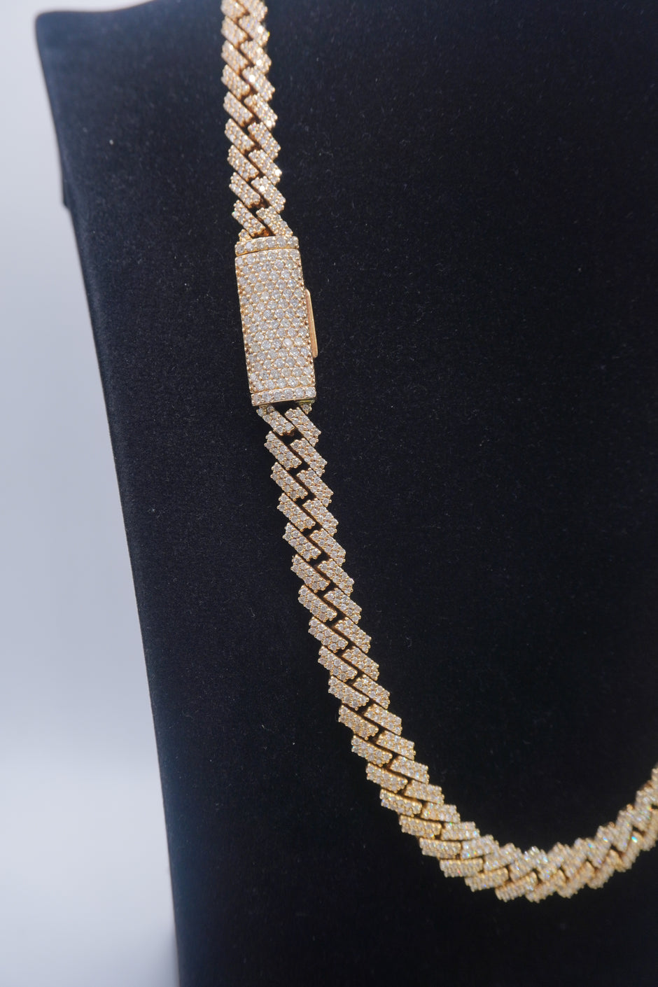 14K Yellow Gold Cuban chain with Lock 9.7ctw Genuine Natural Diamonds