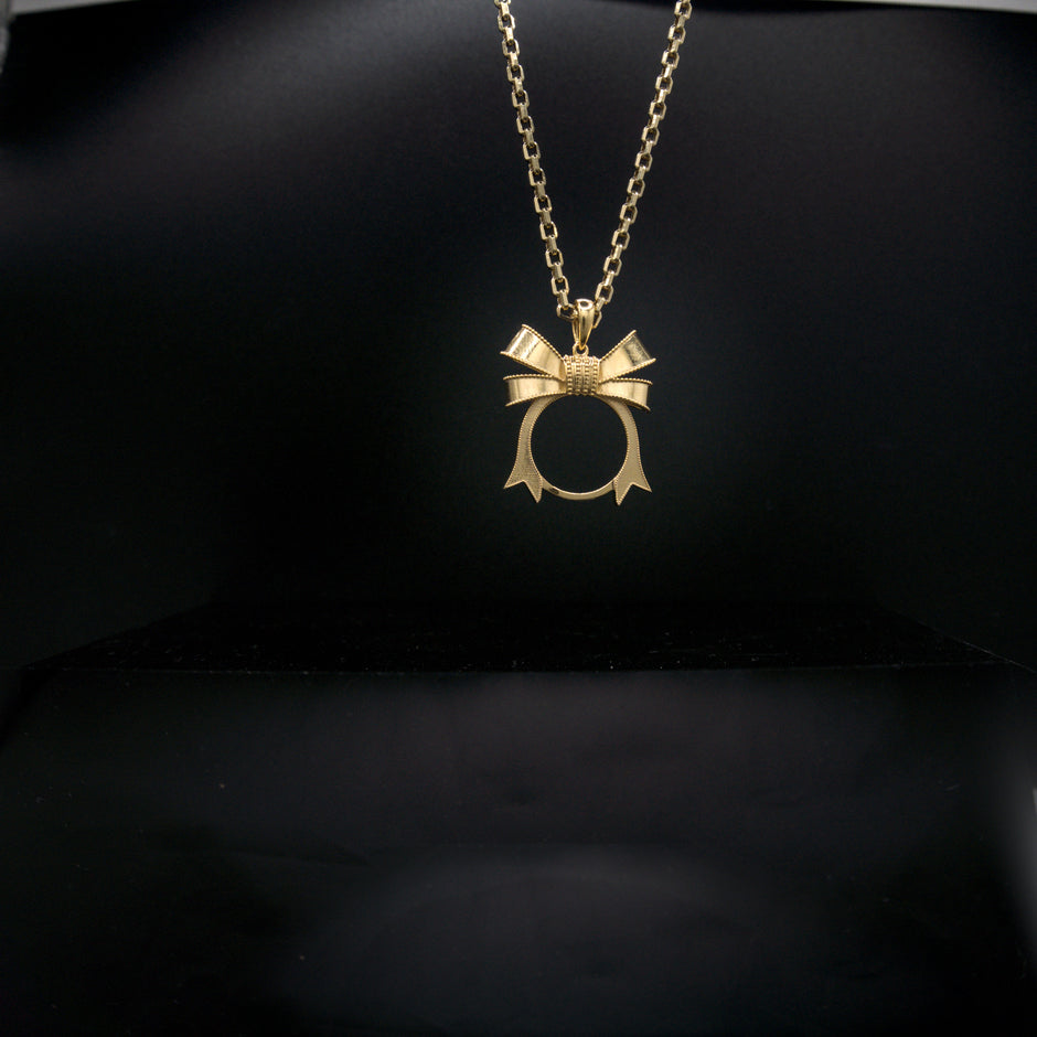 Round Ribbon Photo Pendant with Customized Photo