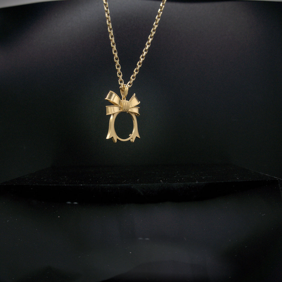 Round Ribbon Photo Pendant