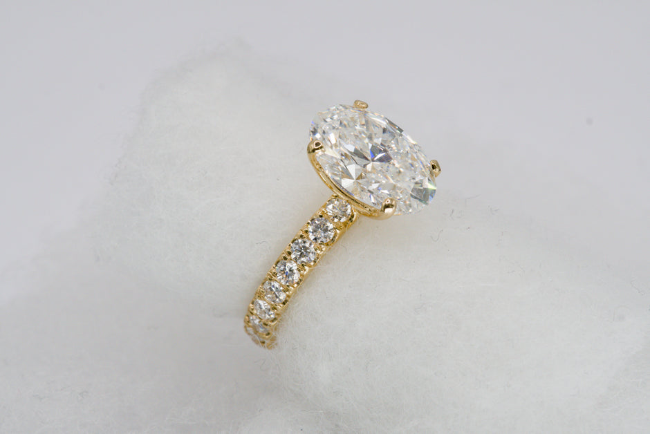 5.1ct Oval Brilliant IGI Certified Lab Diamond Solitaire Ring in 14K Yellow Gold